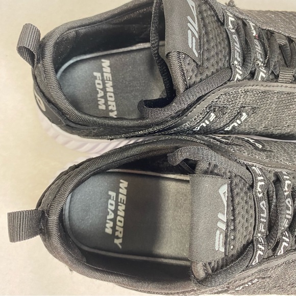 Fila Memory Foam Realm Speed Black Running Shoes Sneakers; Women’s Sz 7 Like NEW - Picture 12 of 14